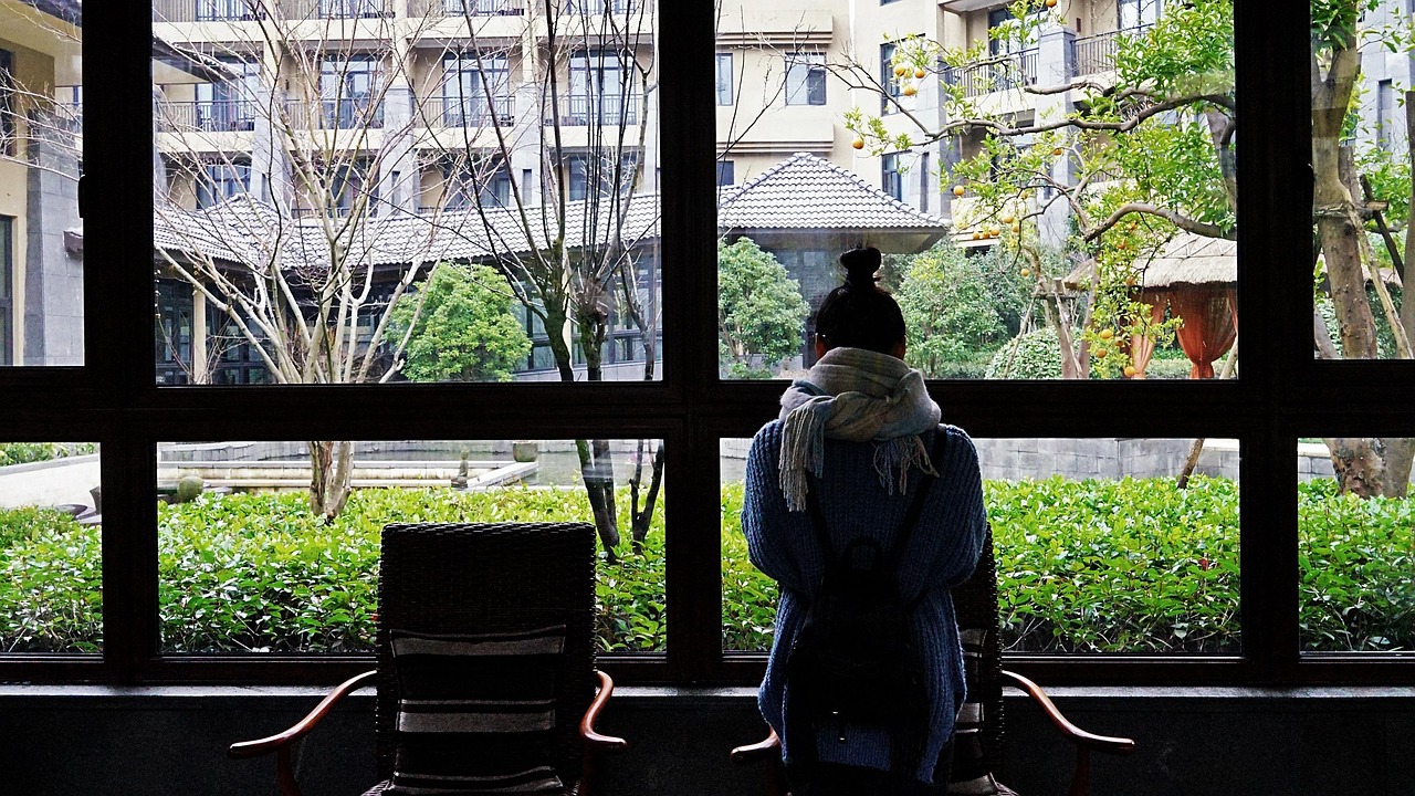 四月电影真实游戏，生存与冒险的探寻之旅