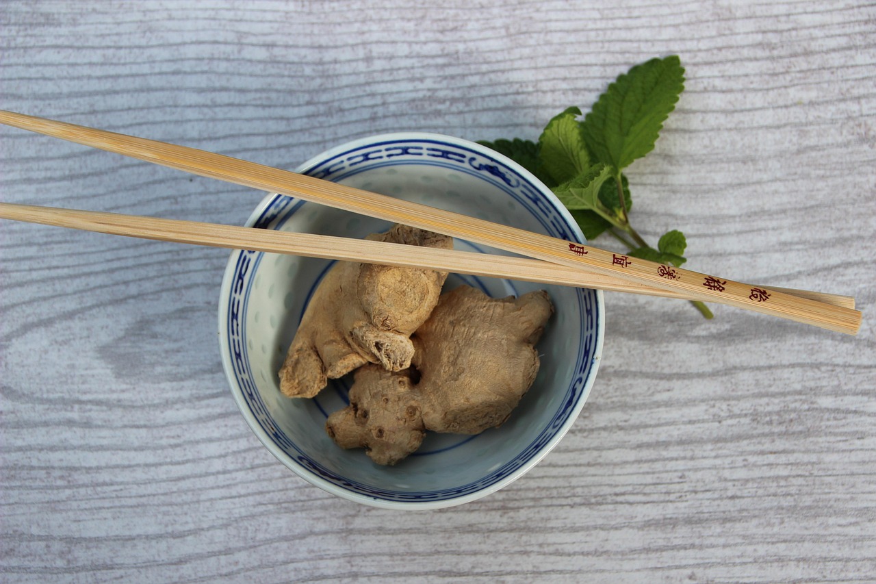五月最新挤脓包教程，正确处理脓包的有效方法
